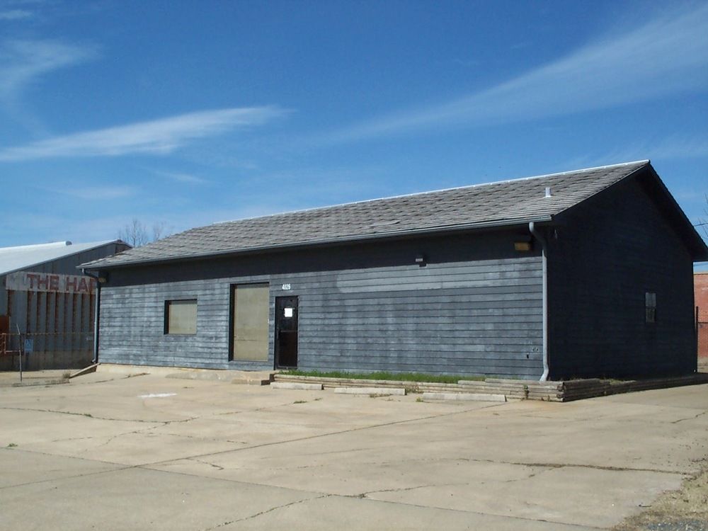 Industrial Building for Sale or Lease: 4026 Mansfield Rd, Shreveport, LA 71103